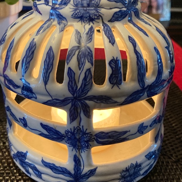 Vintage Porcelain Birdcage - Picture 5 of 13